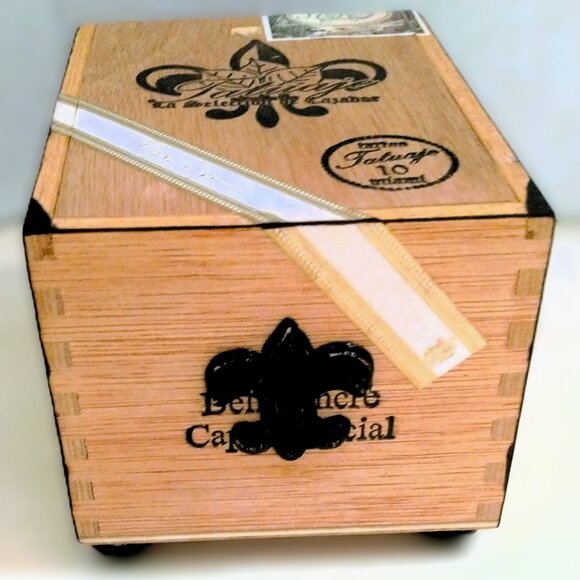 Suenos de Saundra Upcycled, RARE TATUAJE Cigar Box, Decor/ Storage - Picture 4 of 11